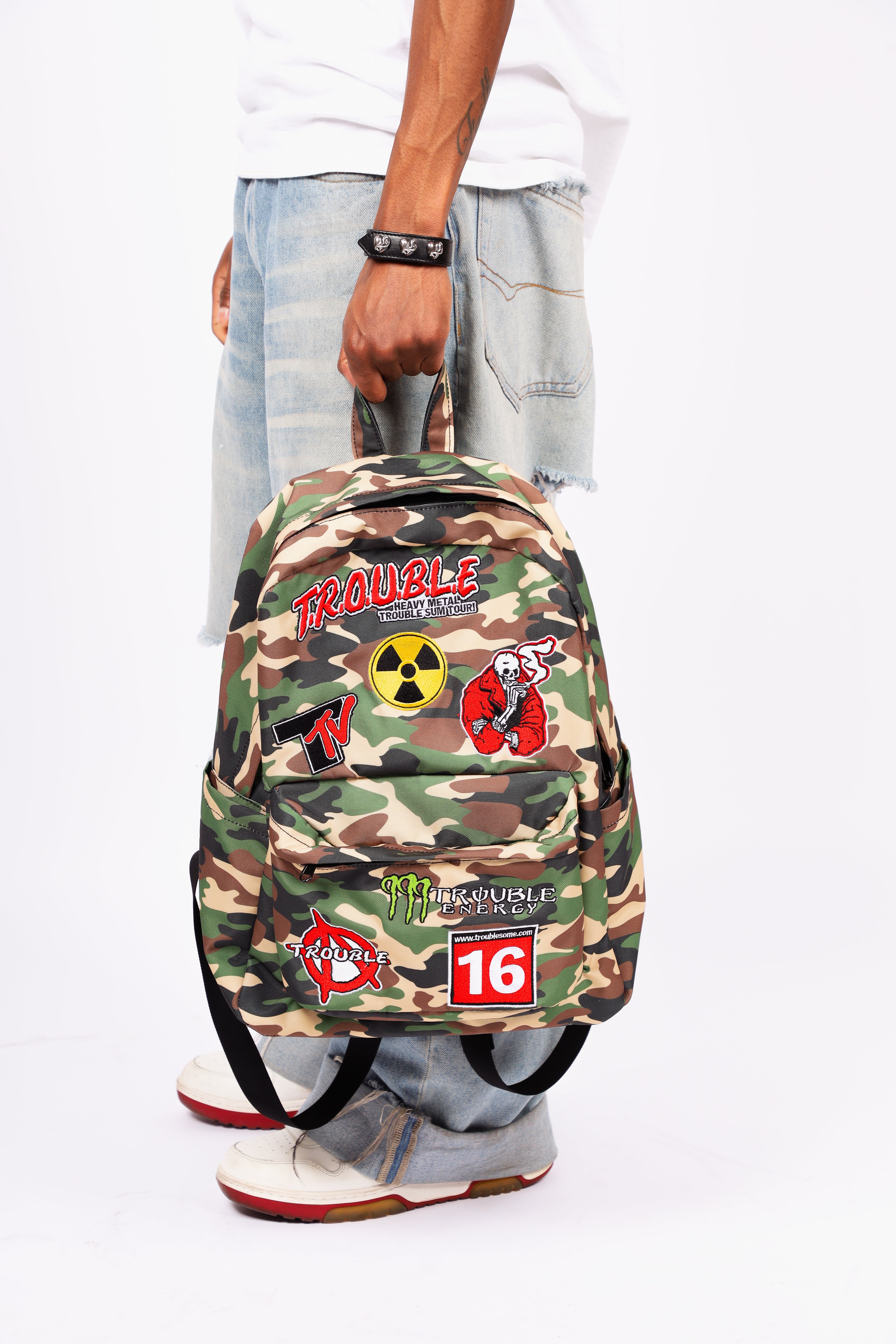TROUBLESOME CAMO PATCHPACK